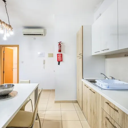 Stylish 2Br Meridian Suite In Central St Julians By 360 Estates San Ġiljan Exterior foto