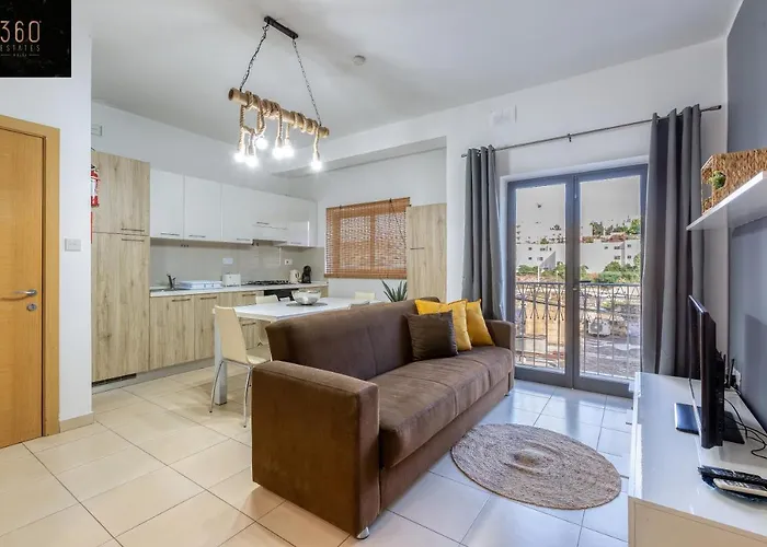 Stylish 2Br Meridian Suite In Central St Julians By 360 Estates